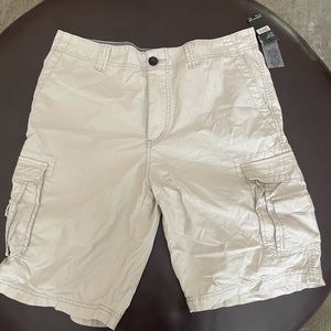 Brand new Union Men Cargo Shorts Size 34
